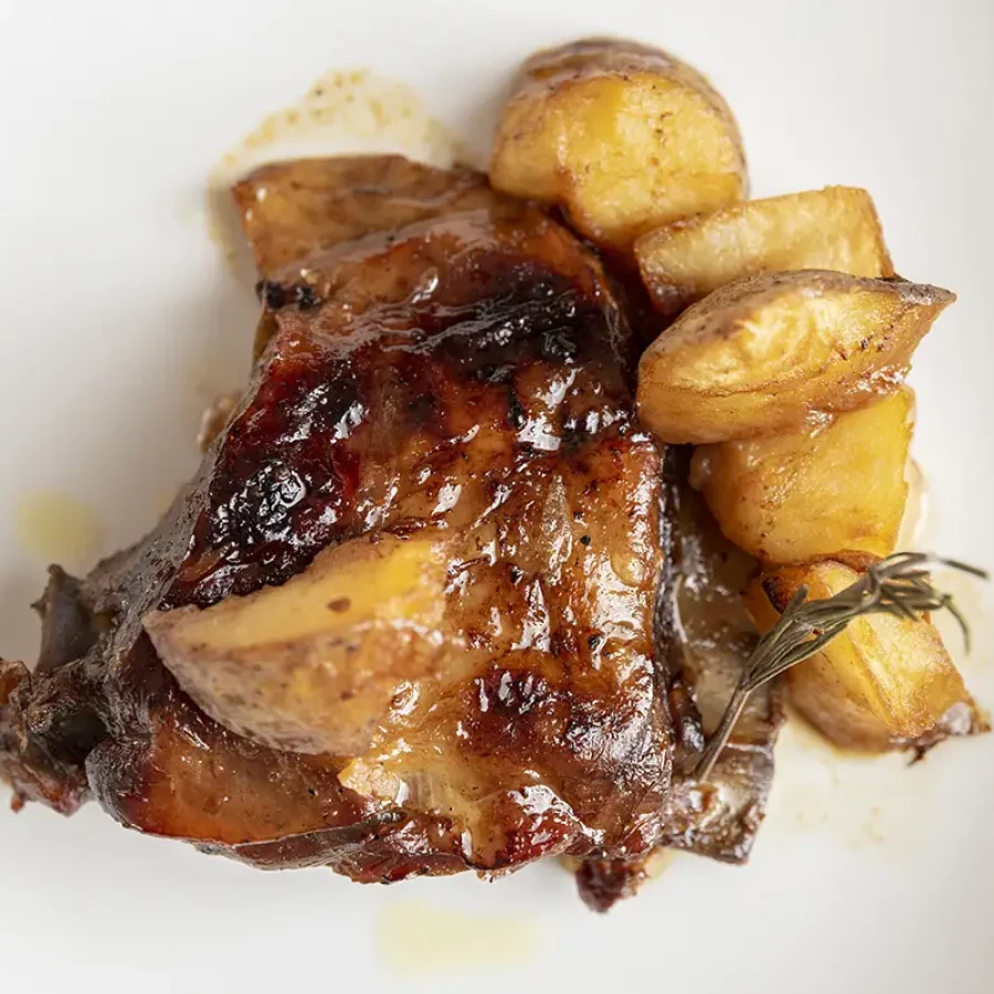 plato restaurante montserrat