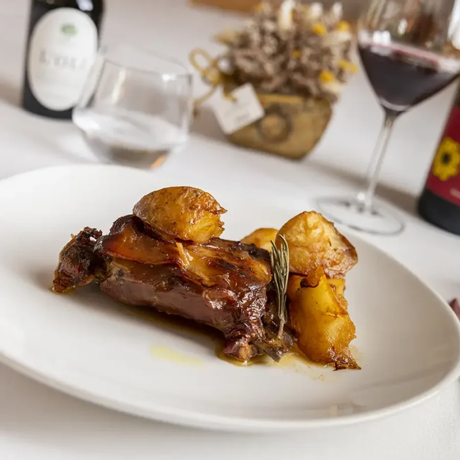 plato restaurante montserrat