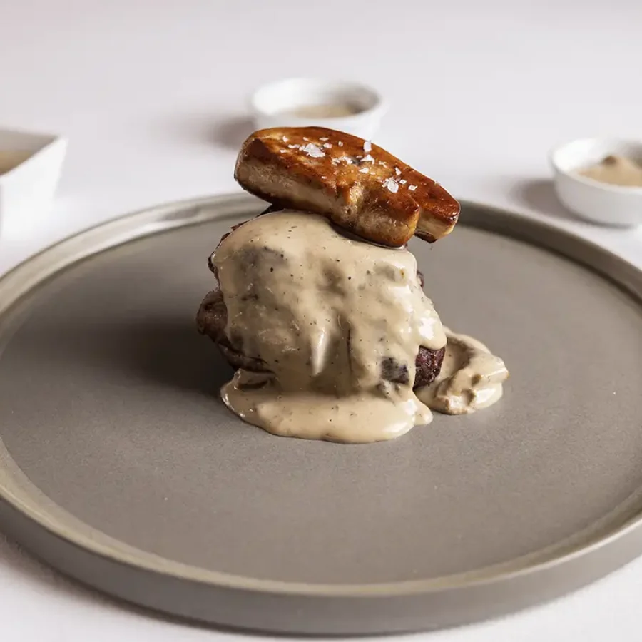 plato restaurante montserrat