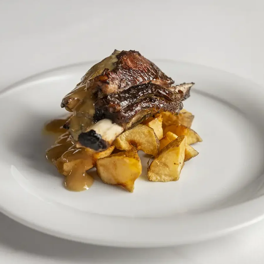 plato restaurante montserrat